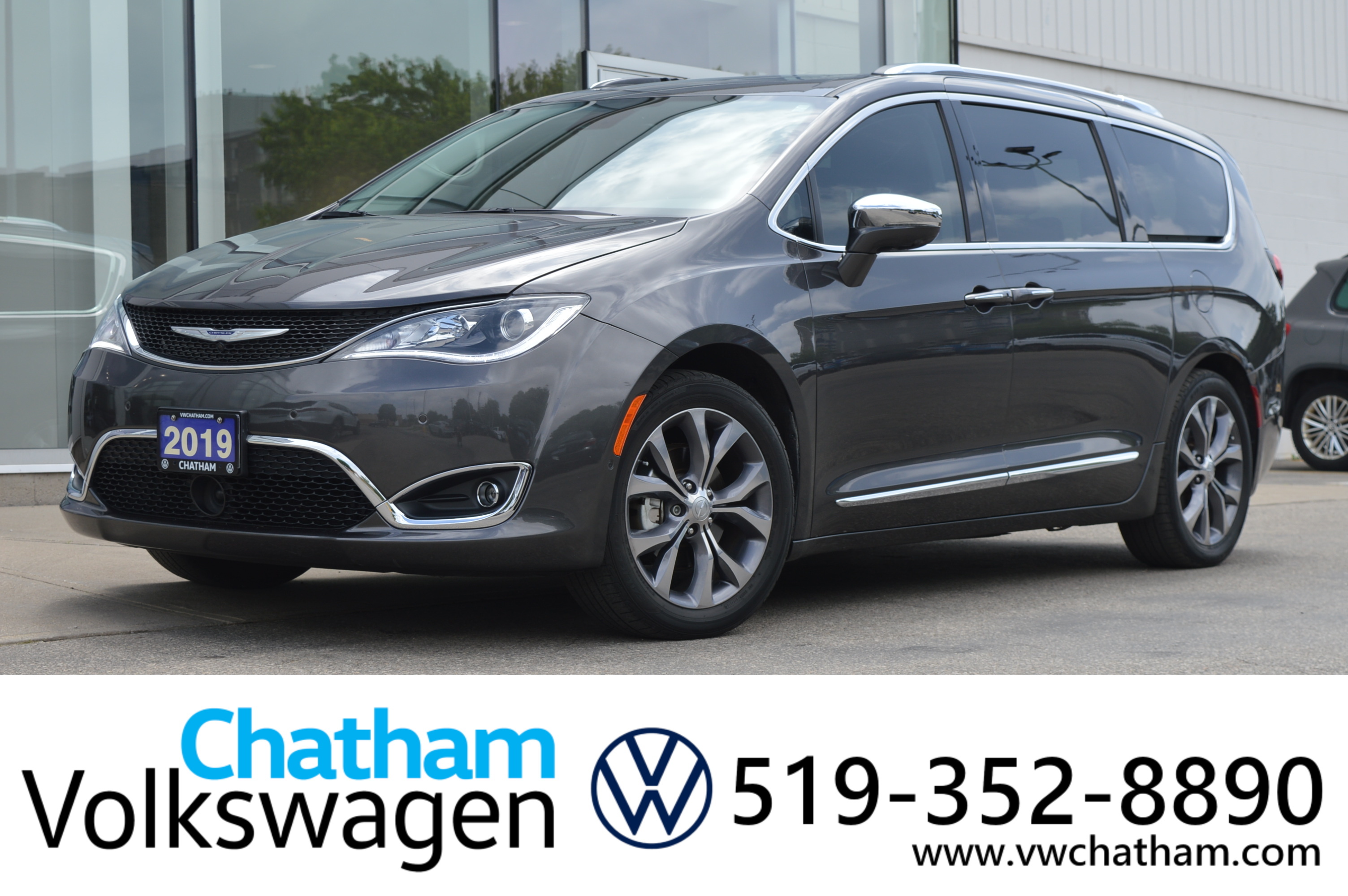 2019 Chrysler Pacifica Limited 2WD