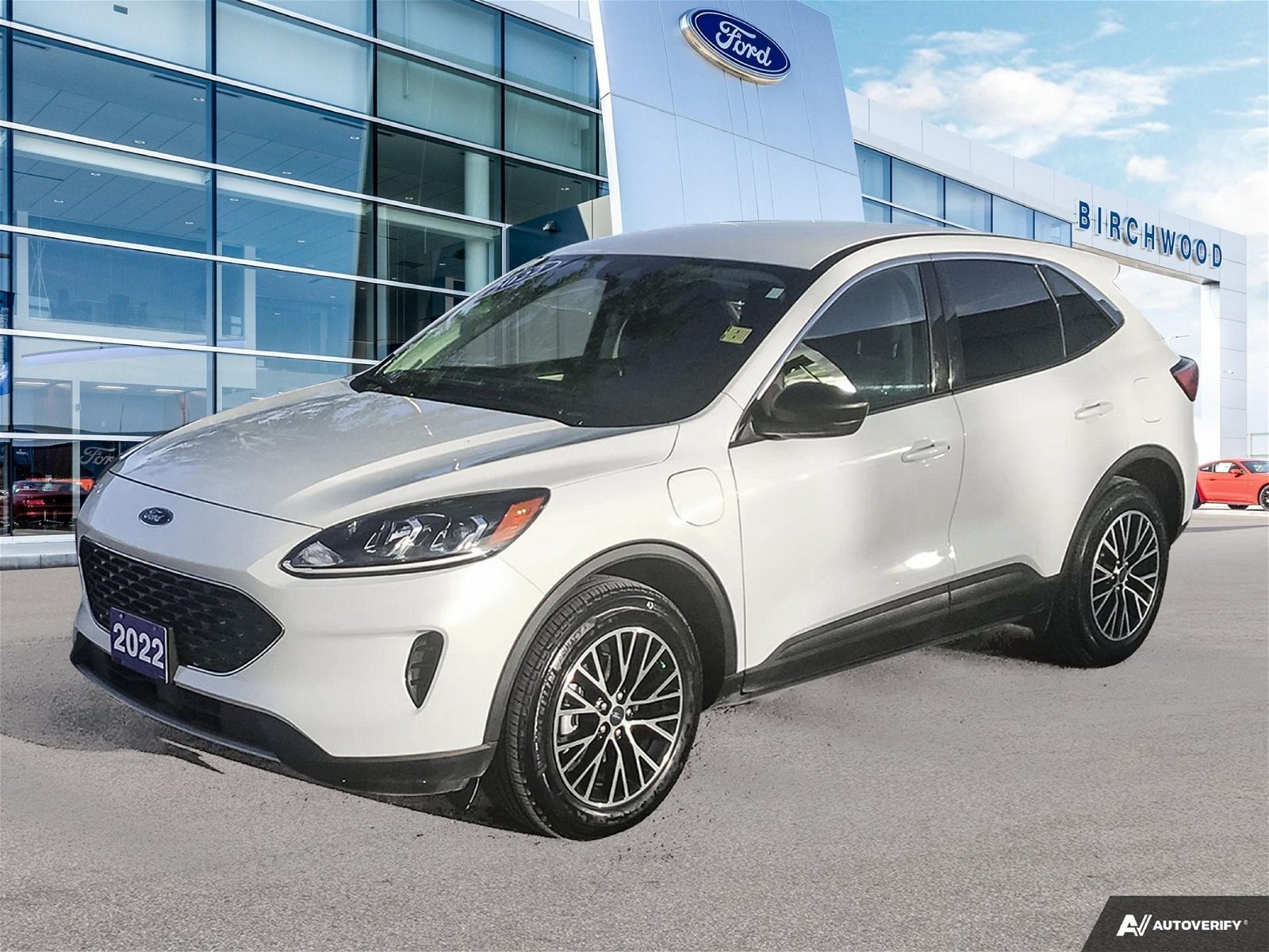 2022 Ford Escape SE Plug-In Hybrid Local Vehicle | Low Kilometers |