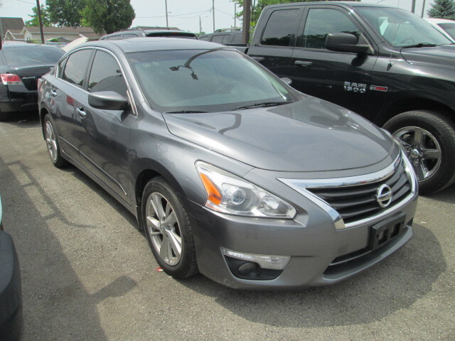 2014 Nissan Altima 4dr Sdn I4 CVT 2.5 SV, Sunroof, Navigation