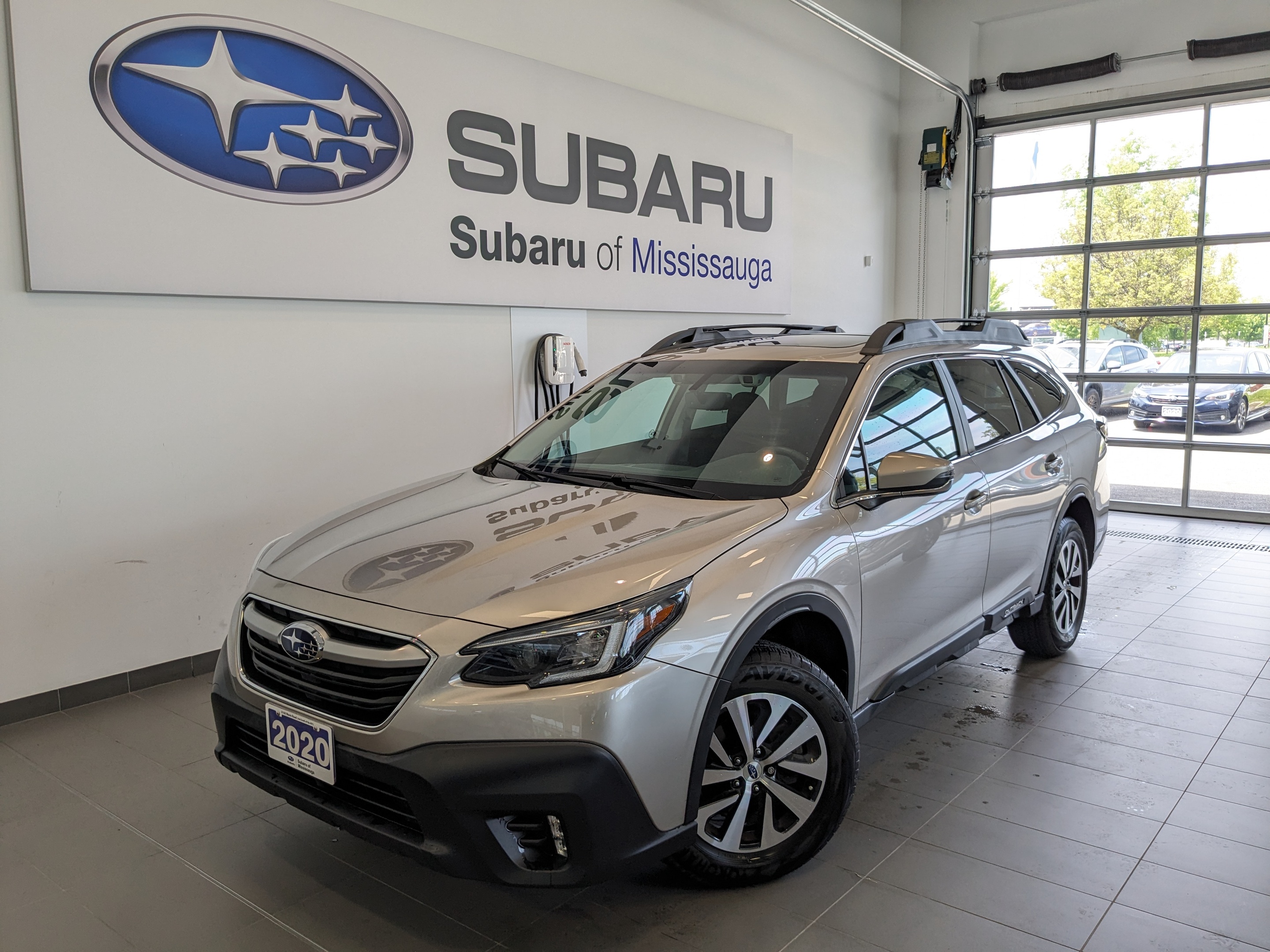 2020 Subaru Outback ONE OWNER | CLEAN CARFAX | APPLE CARPLAY | AWD 