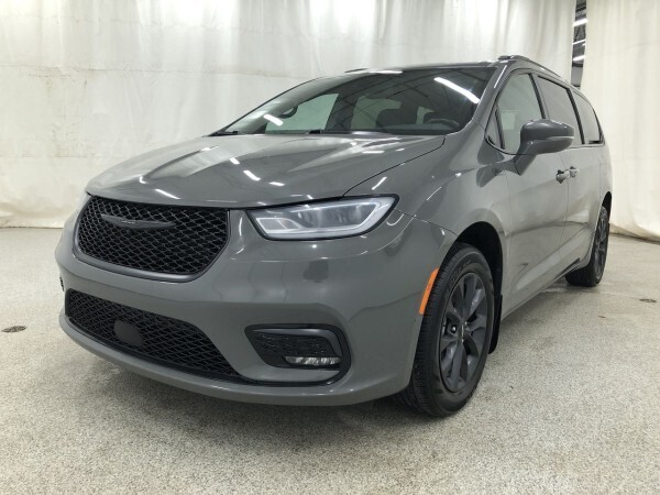2021 Chrysler Pacifica Touring-L AWD
