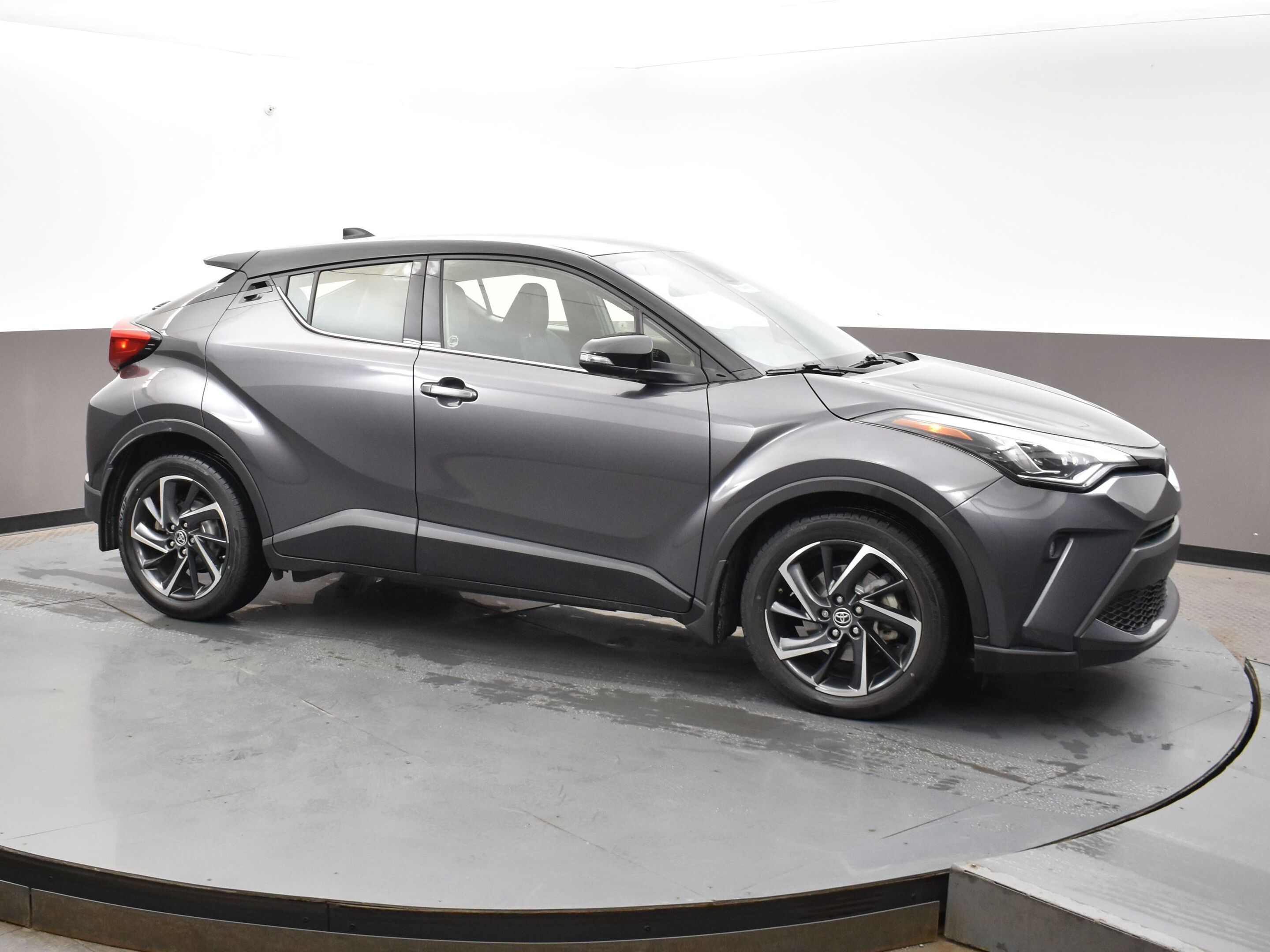 2021 Toyota C-HR LIMITED HEATED SEATS, BACKUP CAMERA, CRUISE CONTRO