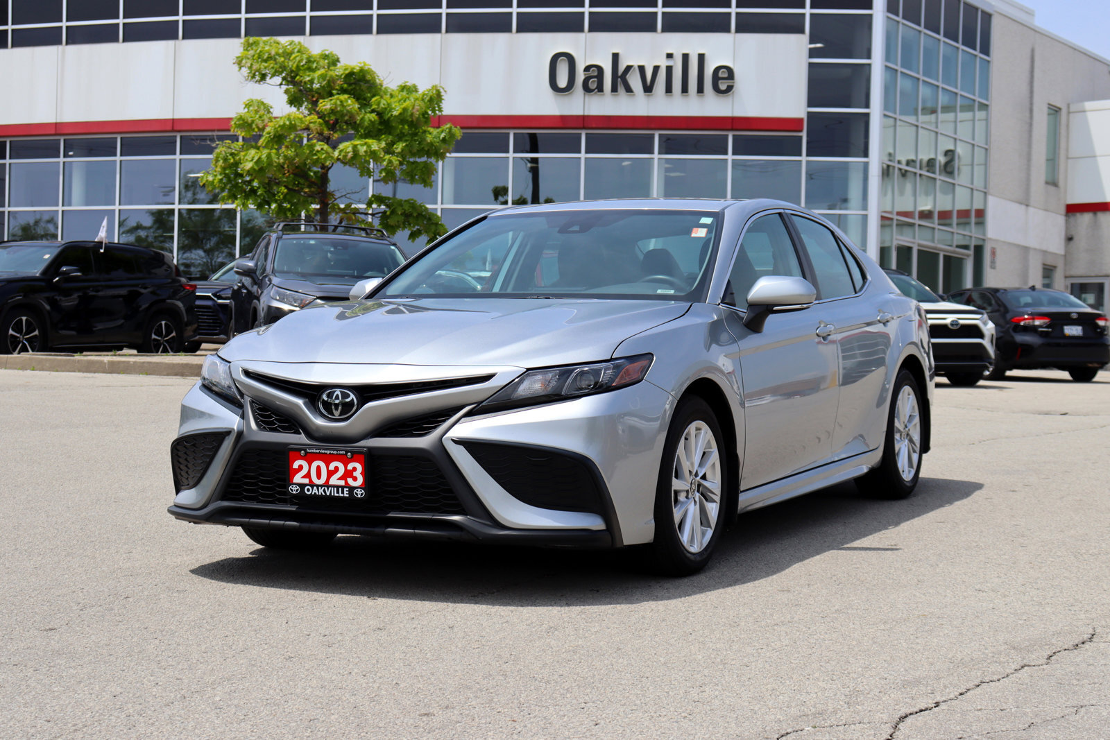 2023 Toyota Camry SE with 39,599KM