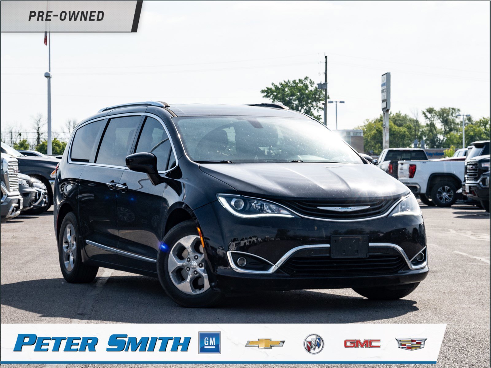2018 Chrysler Pacifica Hybrid Touring-L - Stow n' Go