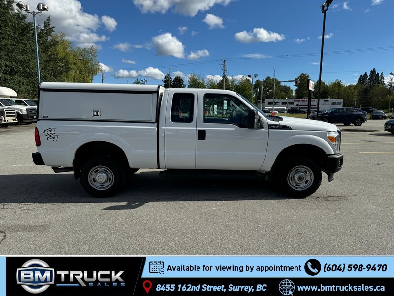 2015 Ford F-350 Ext Cab / 6'9" Box / 4x4 / Canopy