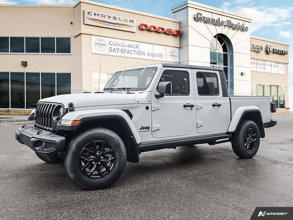 2021 Jeep Gladiator Black Appearance | Tow Group | Heated Seats | Remo