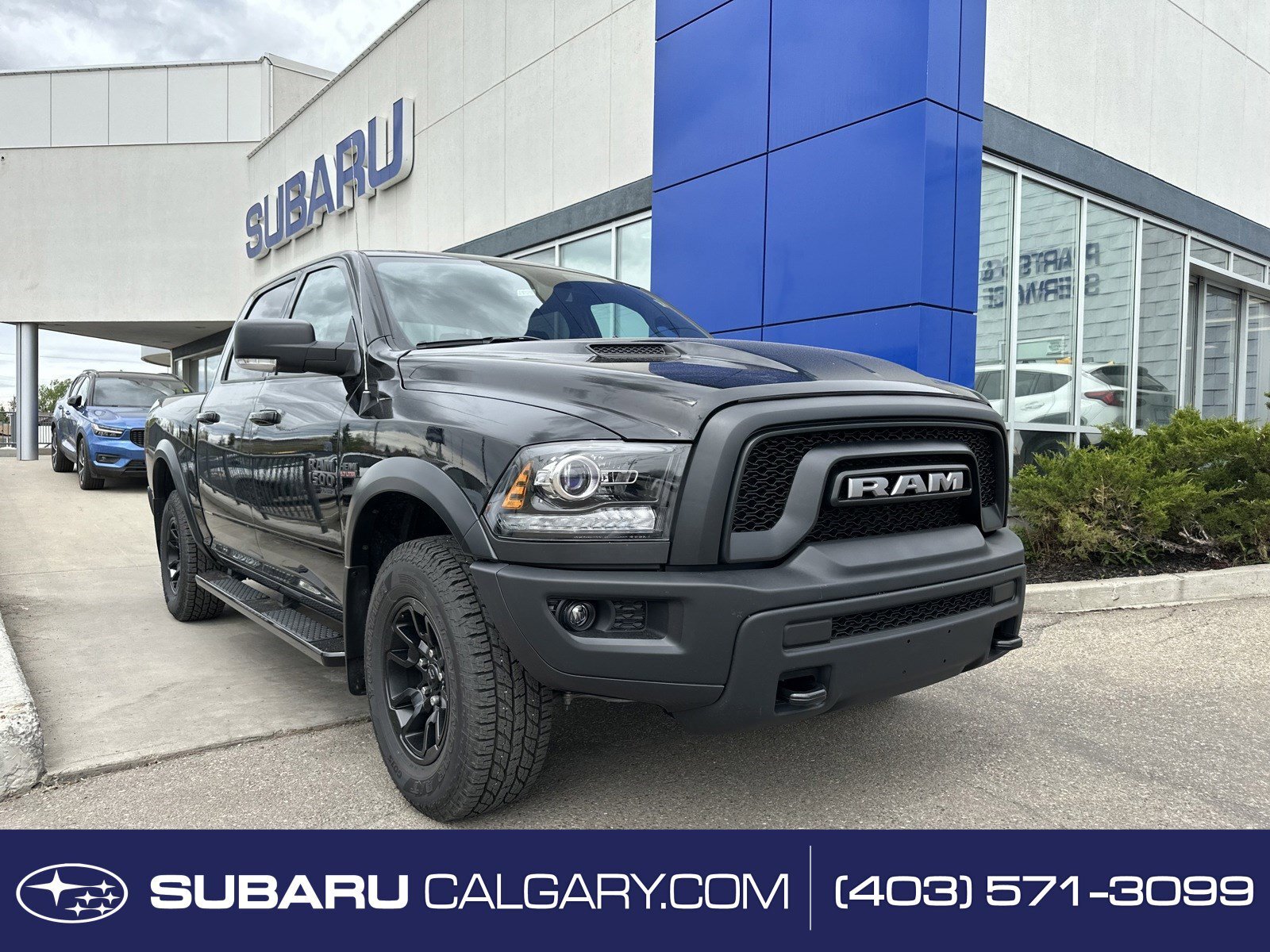 2023 Ram 1500 Classic SLT | V8 HEMI | HEATED SEATS | HEATED STEERING WHE