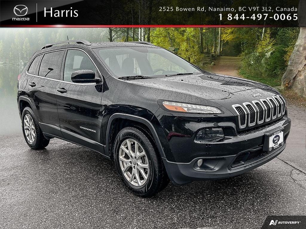 2016 Jeep Cherokee North ACCIDENT FREE / SERVICE RECORDS / 4X4!!