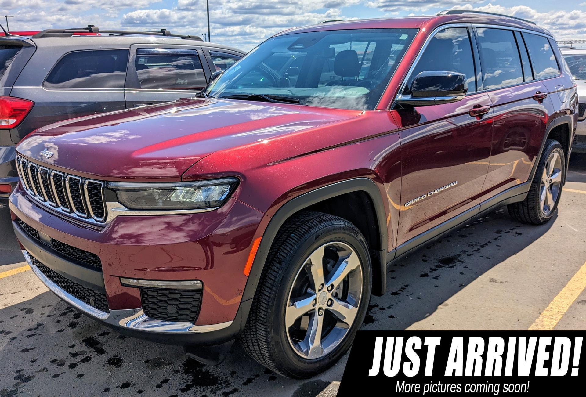 2022 Jeep Grand Cherokee L Limited   ,One Owner