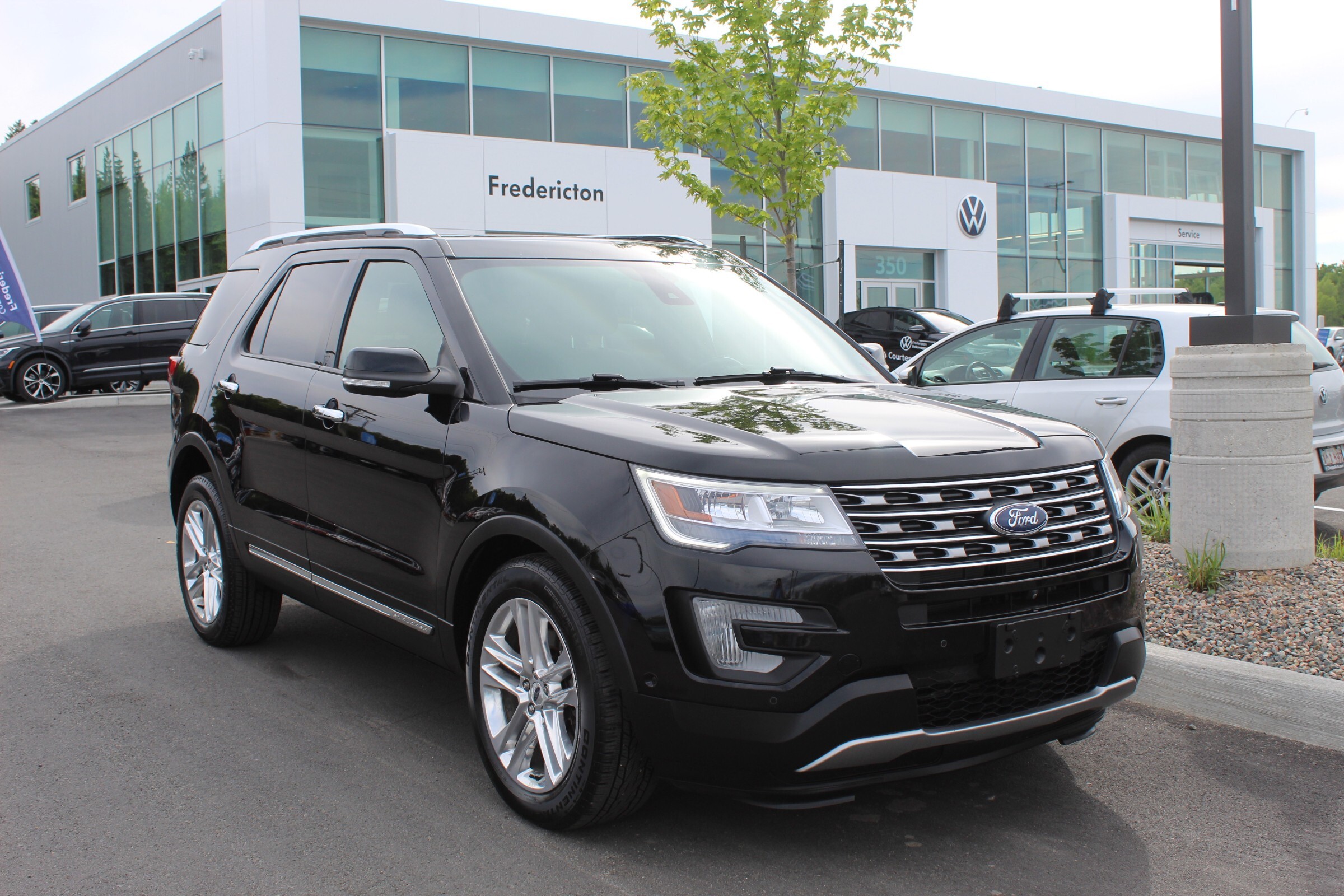2017 Ford Explorer Limited | Clean Carfax