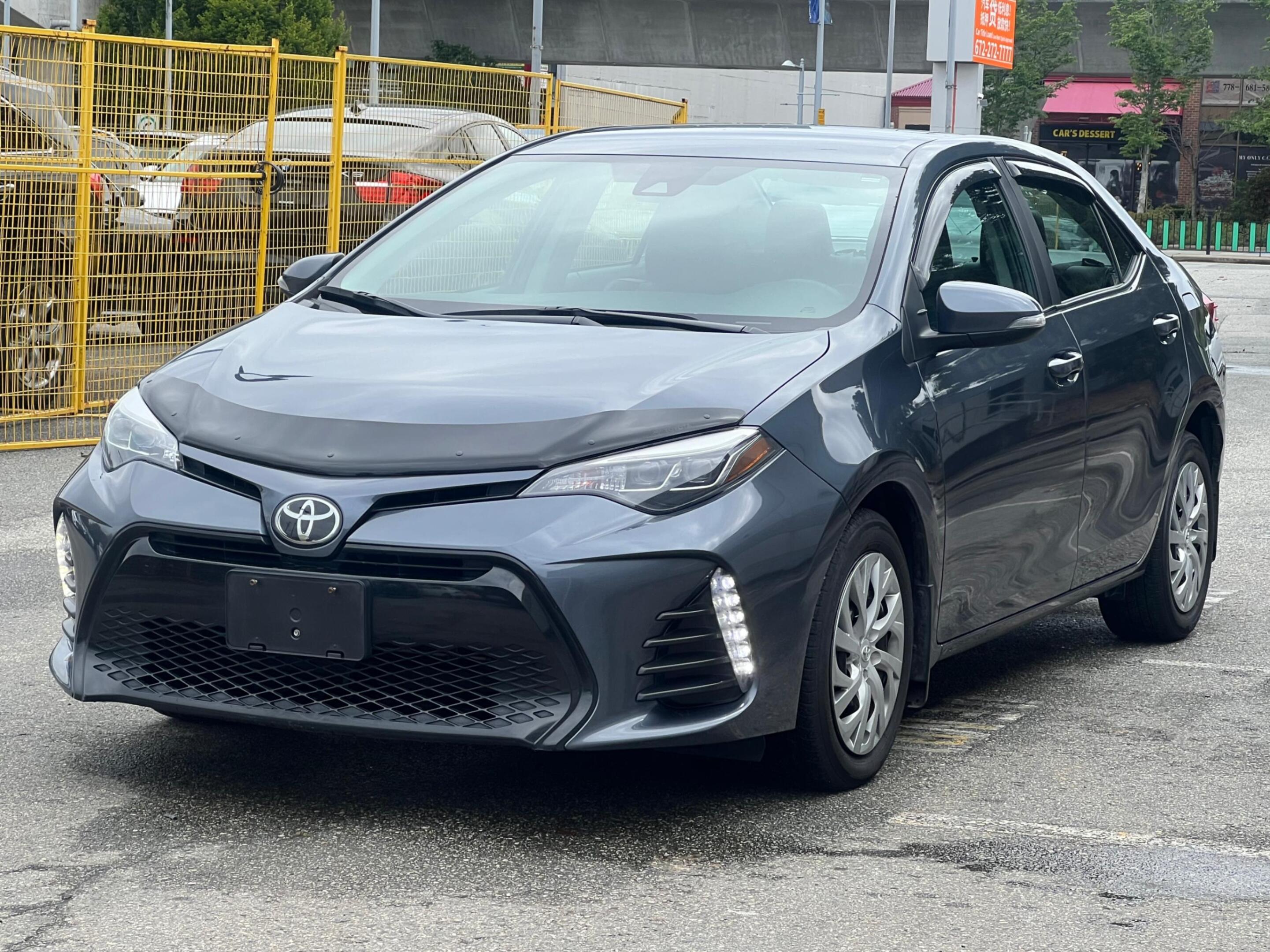 2019 Toyota Corolla SE Auto/ BC LOCAL CAR/ NO ACCIDENT