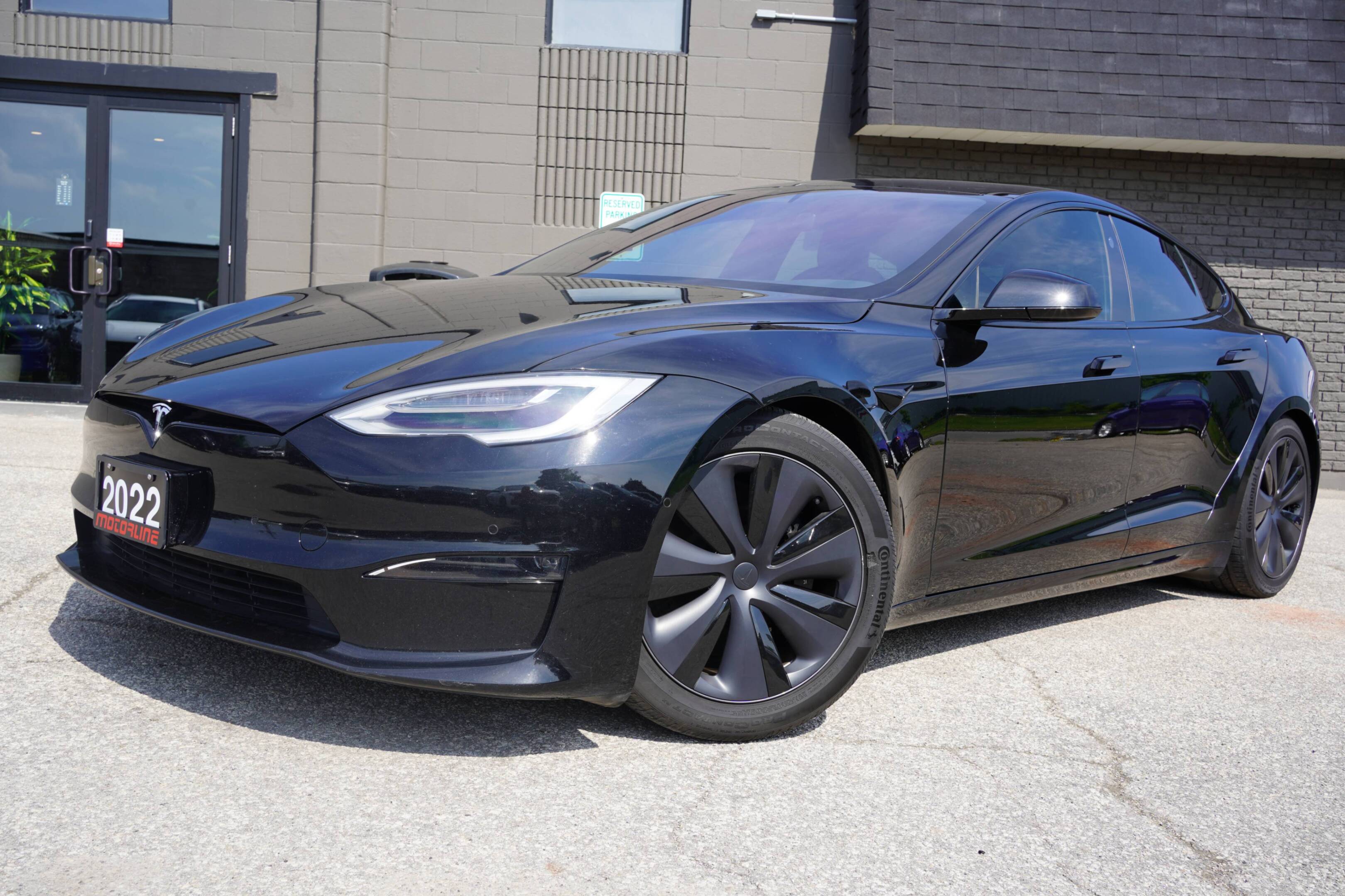 2022 Tesla Model S Long Range | AUTOPILOT|  Yoke Steering|CLEAN CARFA