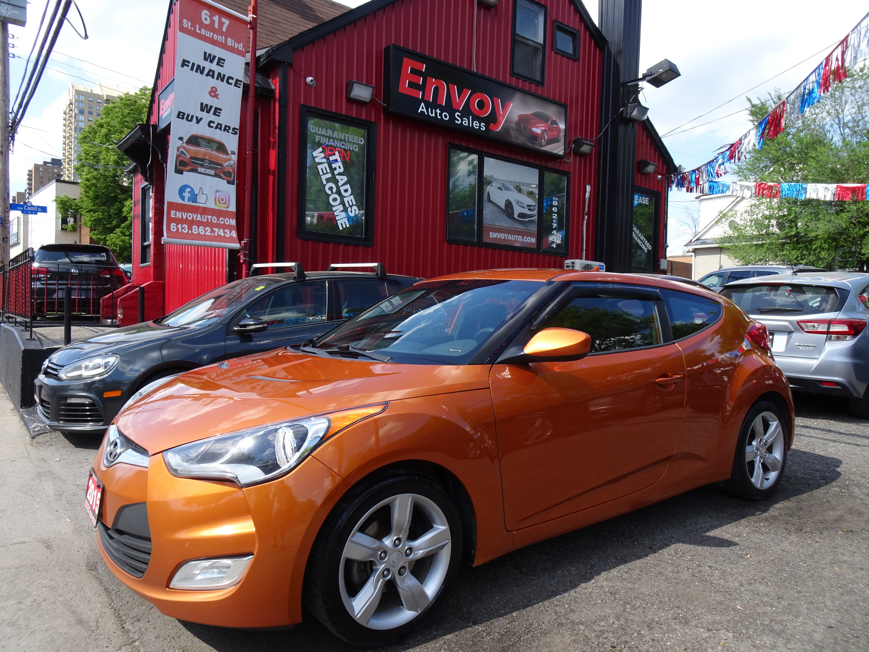 2015 Hyundai Veloster ONE OWNER!! NO ACCIDENTS!! AUTOMATIC!!