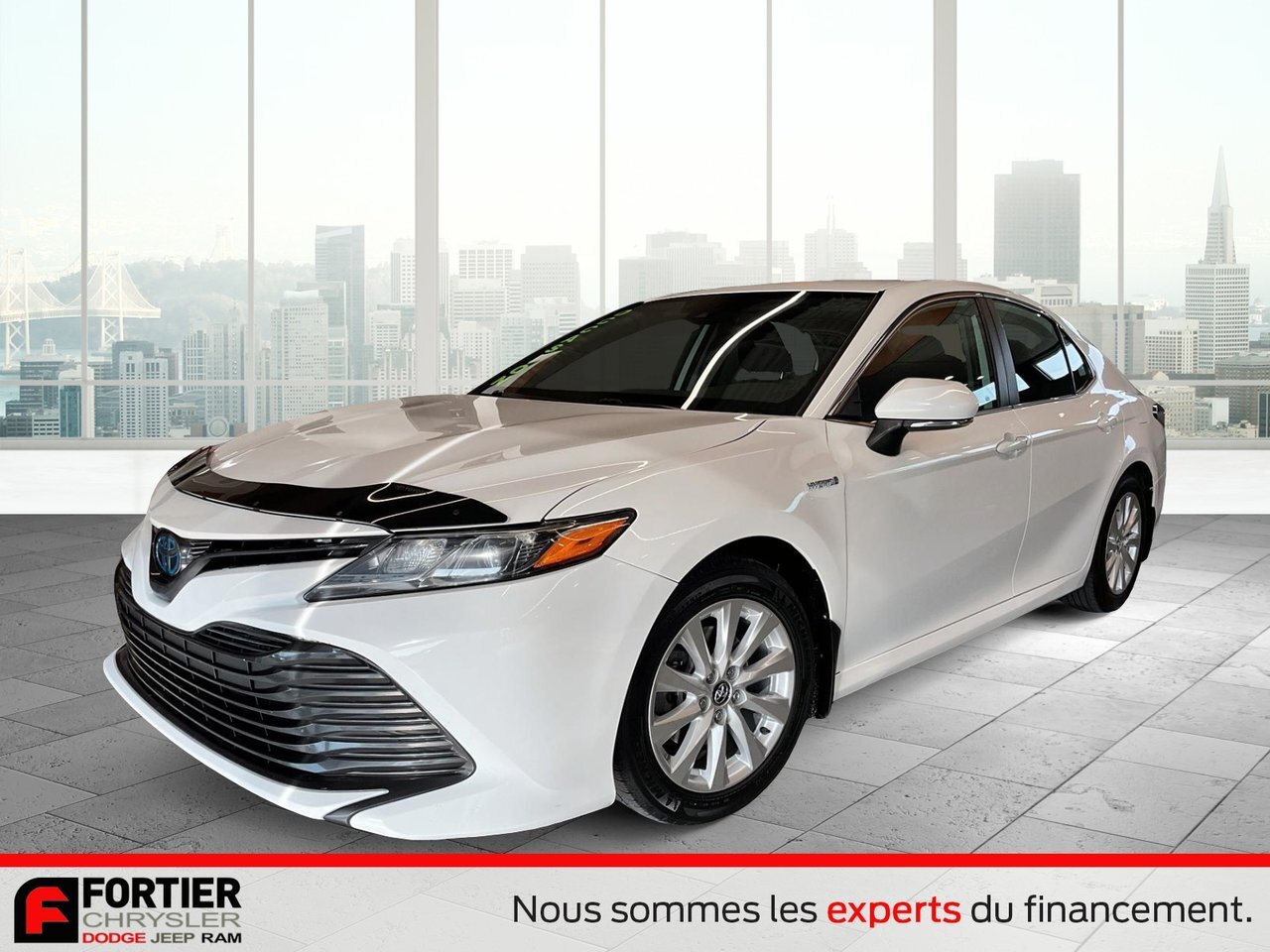 2020 Toyota Camry HYBRIDE LE + SIEGES CHAUFFANTS BLIND SPOT DETECTIO