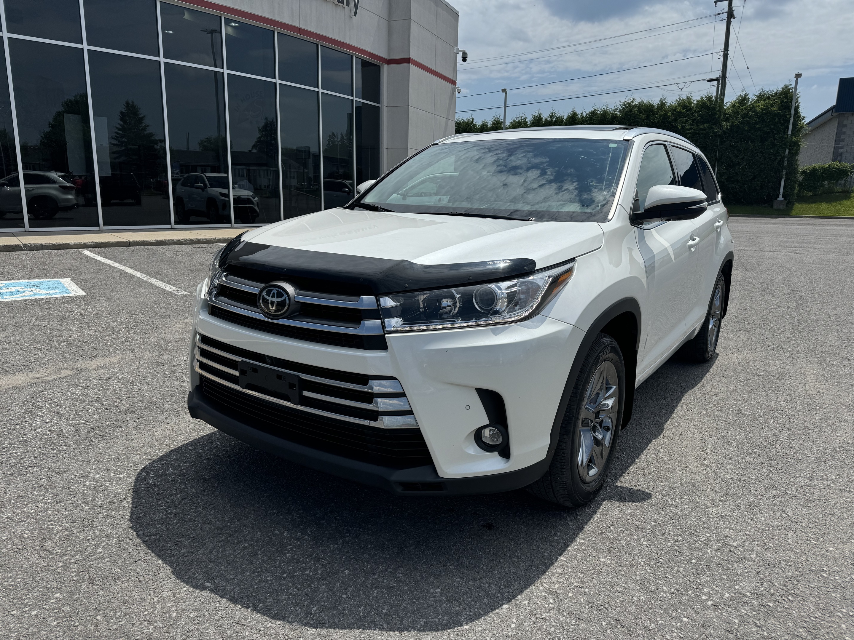 2019 Toyota Highlander LIMITED AWD PAN ROOF MAGS 7PASS NAV H/C SEATS