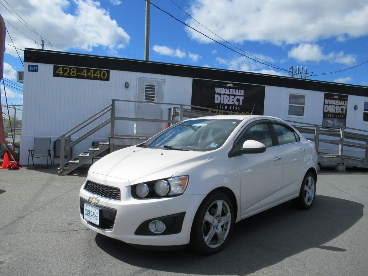 2014 Chevrolet Sonic CLEAN CARFAX!!!