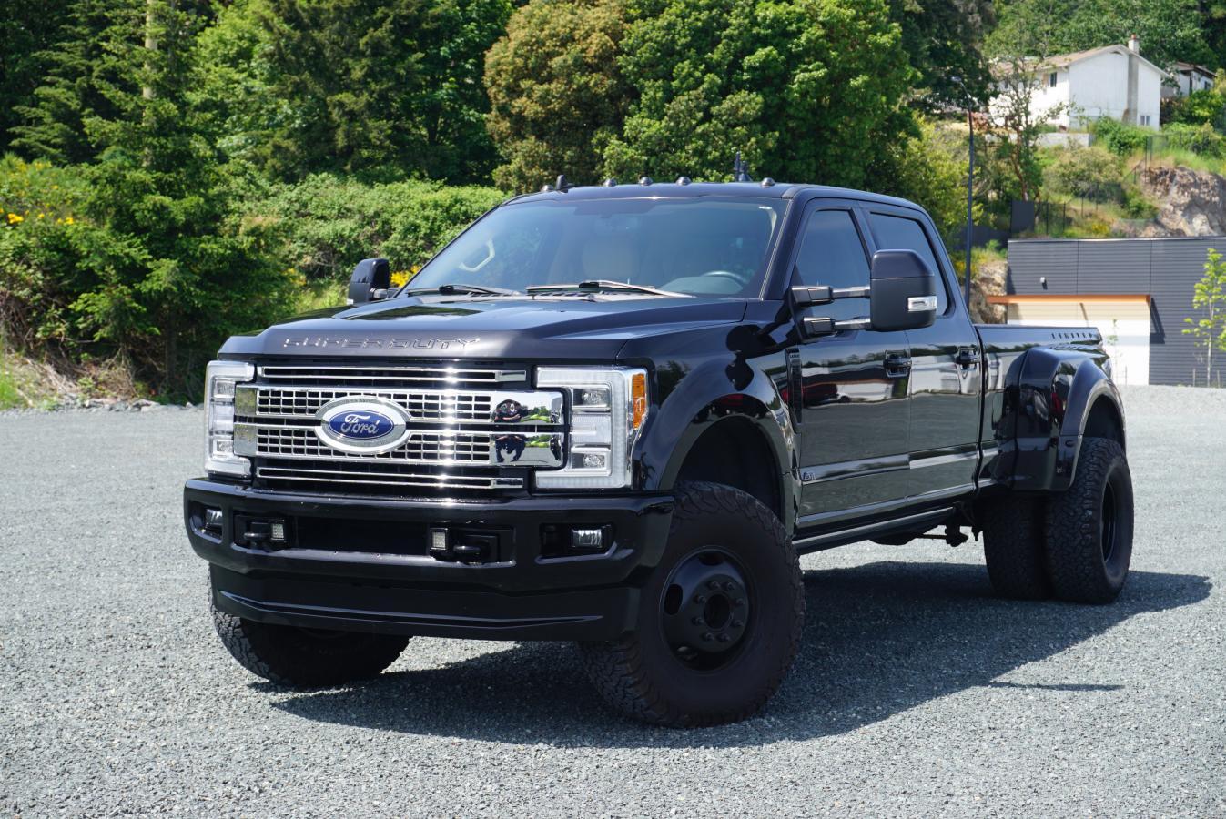 2019 Ford F-350 Lariat | Dually