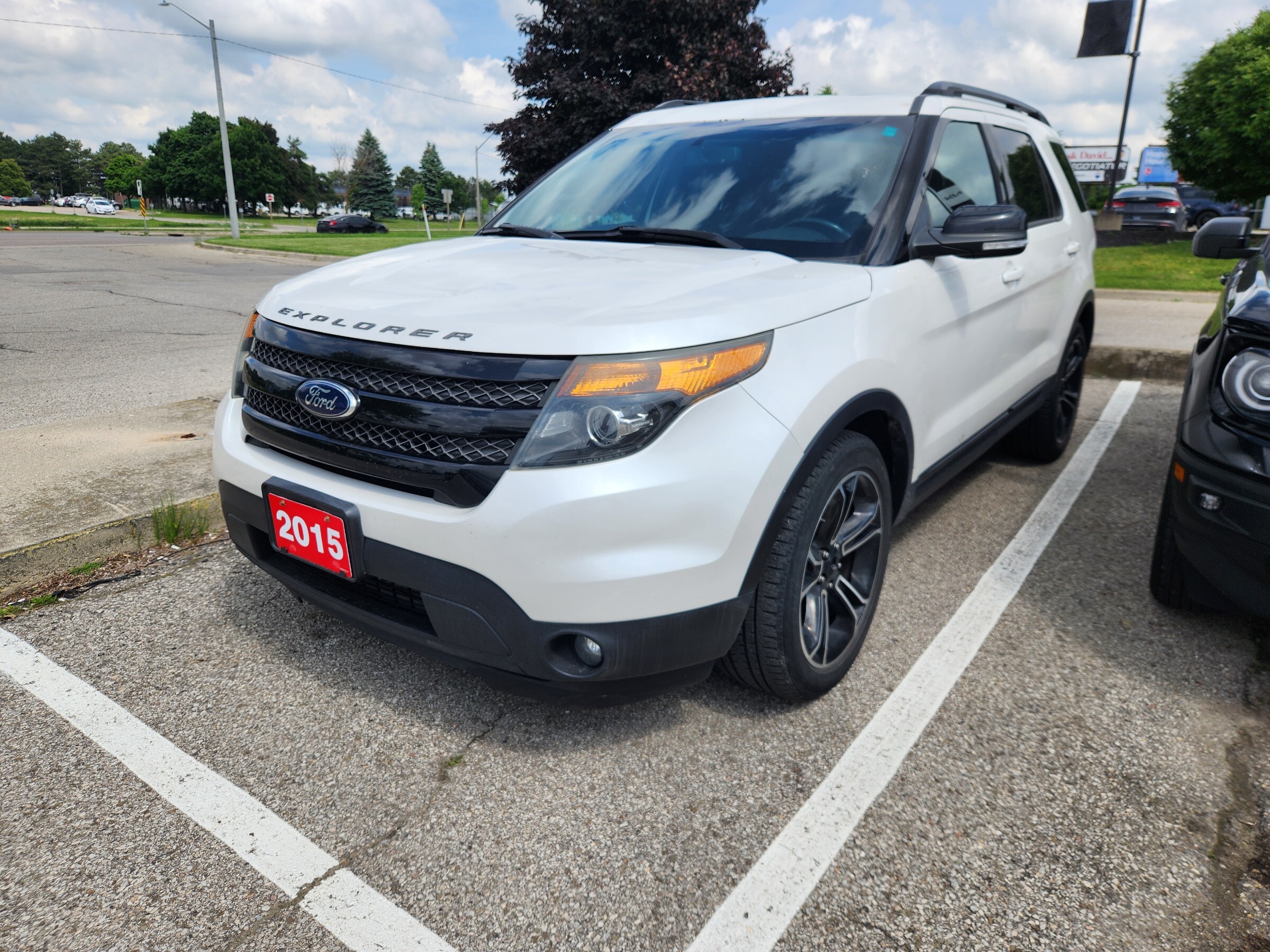 2015 Ford Explorer Sport TWIN PANEL MOONROOF | LEATHER | NAVIGATION