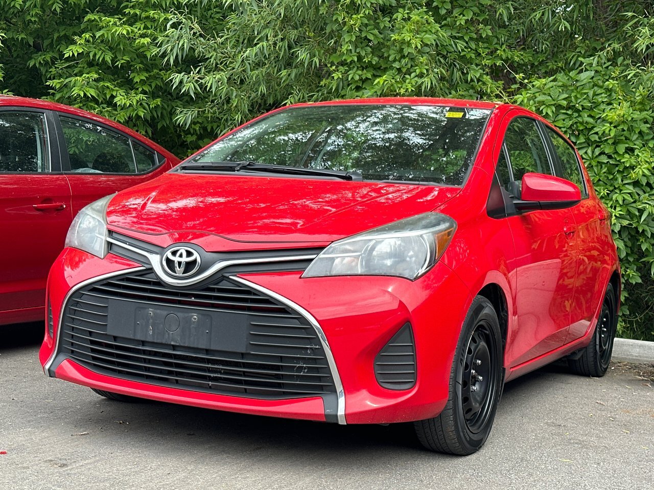 2016 Toyota Yaris LE 2 SETS OF WHEELS/TIRES|PRACTICAL|RELIABLE|FUEL 