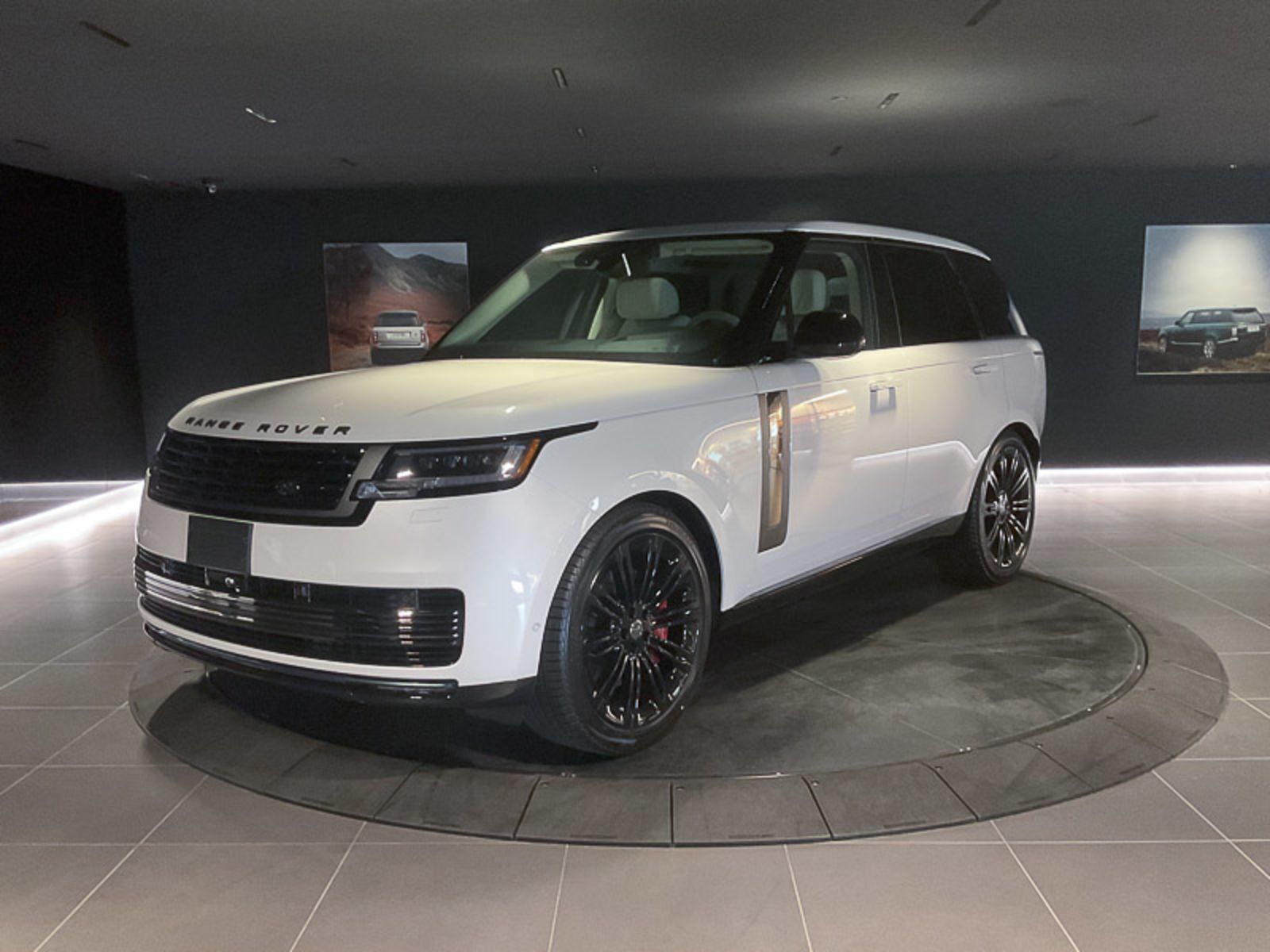 2024 Land Rover Range Rover SV | SV Leather Interior | SV Intrepid Exterior Ac