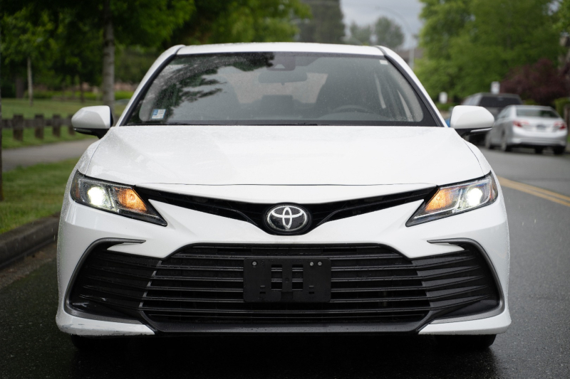 2022 Toyota Camry LE Auto