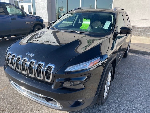 2018 Jeep Cherokee LIMITED,V6,SUNROOF,LEATHER,NO ACCIDENTS.