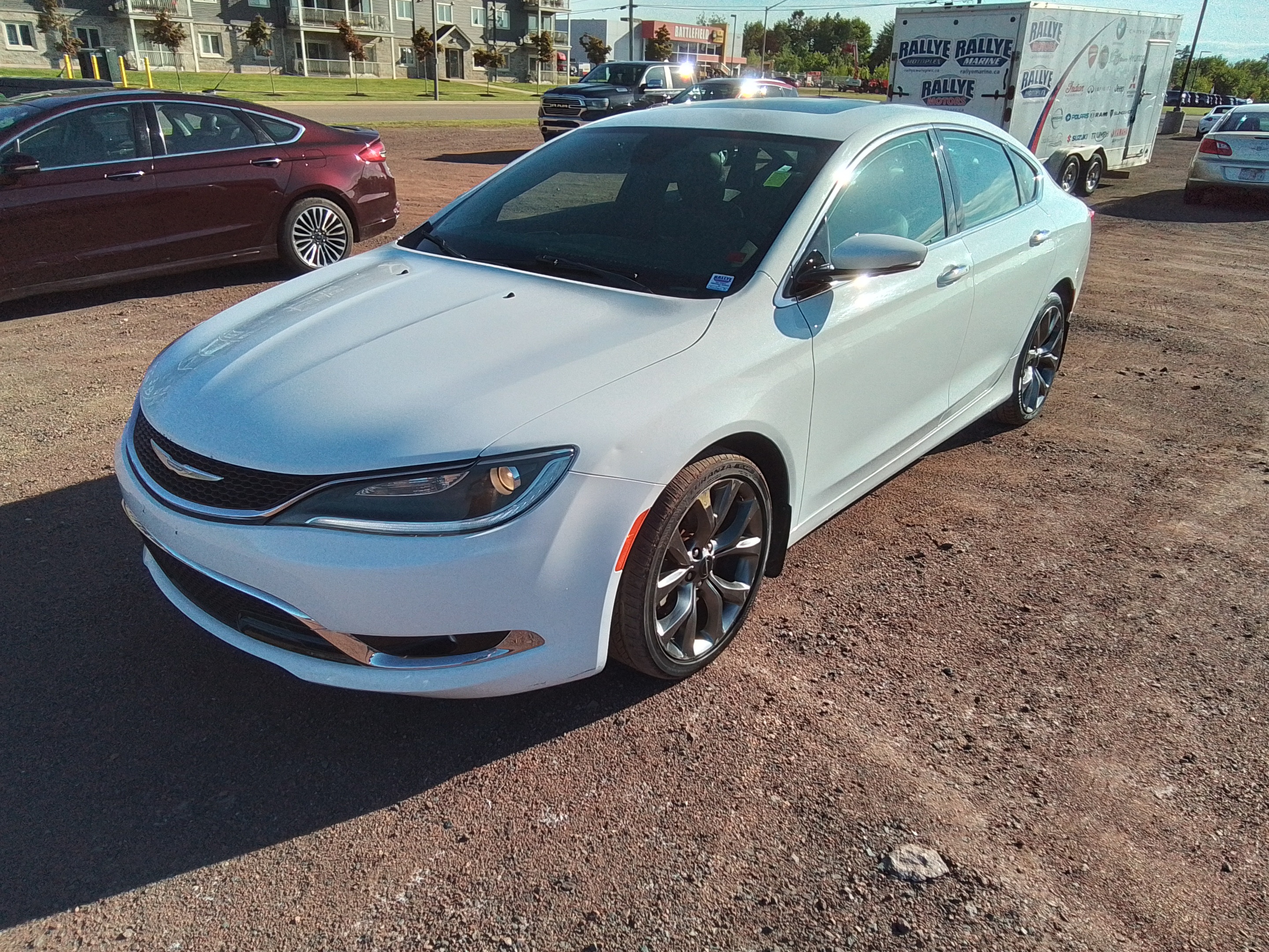 2016 Chrysler 200 2016! C! REMOTE STAR! HEATED SEATS! LEATER!
