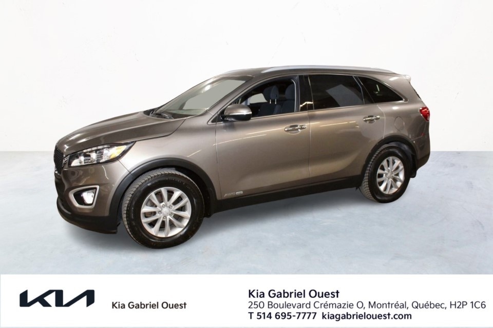 2018 Kia Sorento LX  AWD 7Seats 2018 Kia Sorento LX AWD 7 Seats, Re