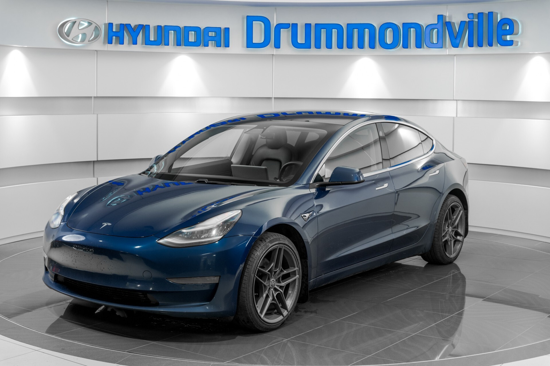 2020 Tesla Model 3 LONG RANGE AWD + GARANTIE + NAVI + CUIR + WOW !!