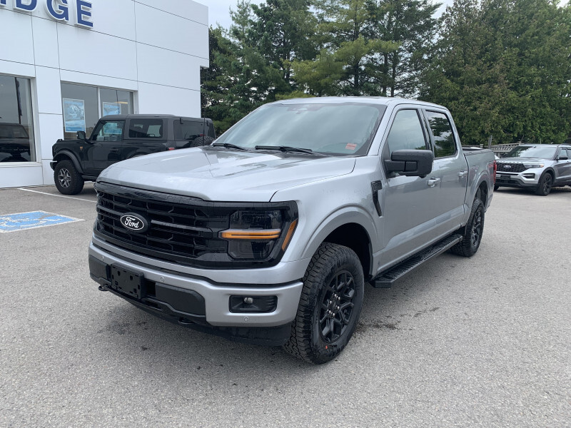 2024 Ford F-150 XLT  - Black Pack/SYNC 4/HUGE SCREEN and MORE!!!!