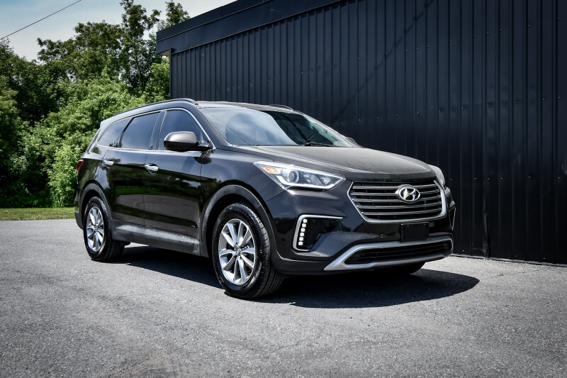 2019 Hyundai Santa Fe XL 3.3L Essential AWD 7 Pass  • HEATED SEATS