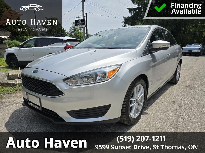 2017 Ford Focus SE  | ACCIDENT FREE | SUPER LOW MILEAGE |