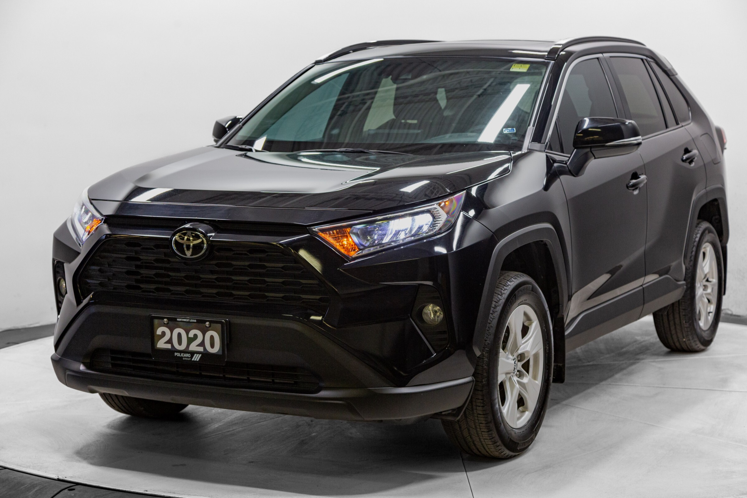 2020 Toyota RAV4 XLE XLE | SAFETY CERTIFIED