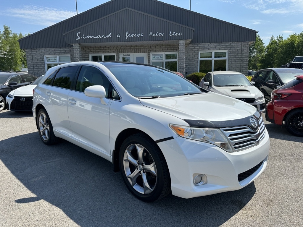 2011 Toyota Venza V6 3.5L AWD CUIR TOIT OUVRANT MAGS 20