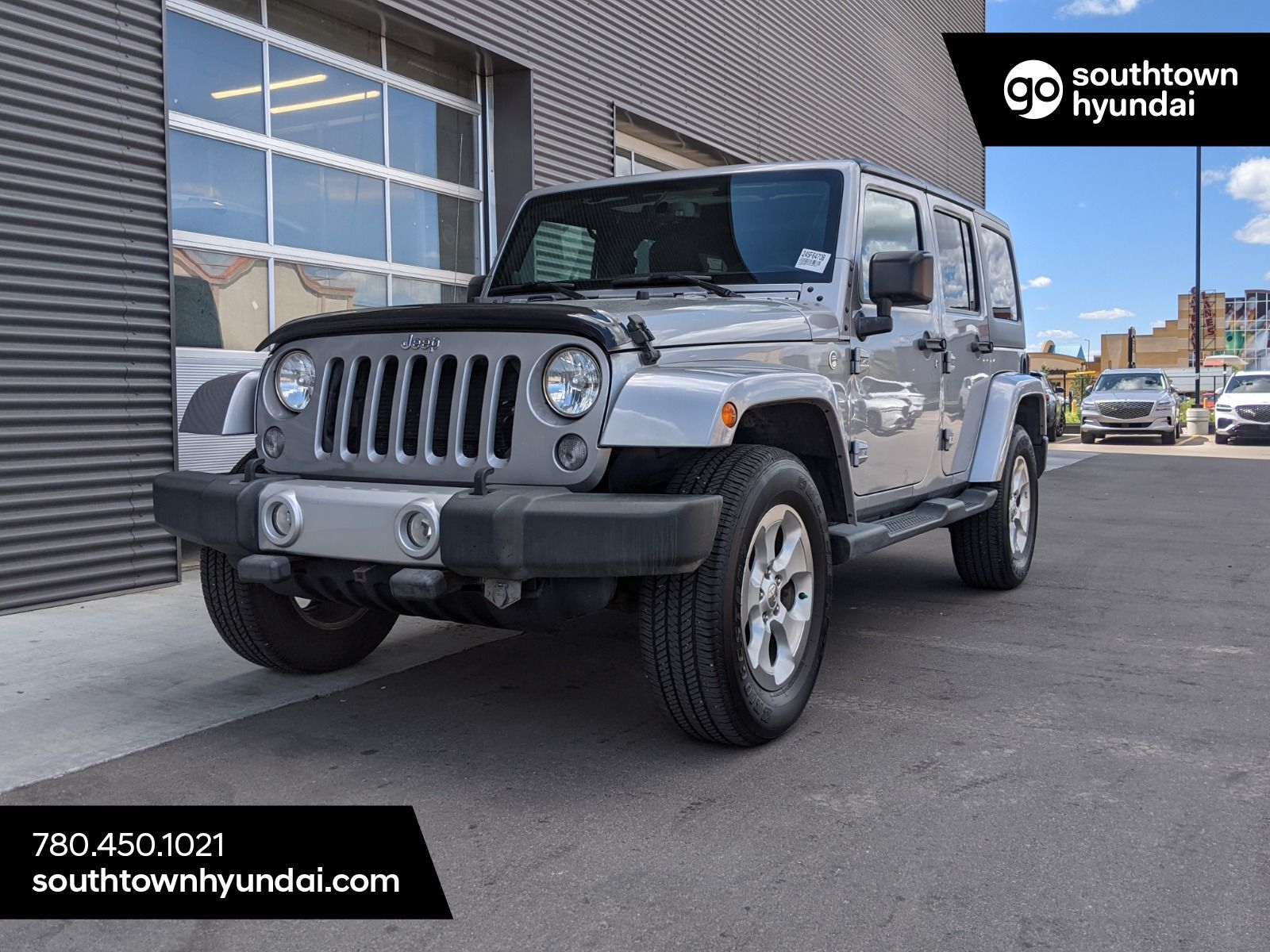 2014 Jeep WRANGLER UNLIMITED Sahara 4x4 - No Accidents! Low Kms!