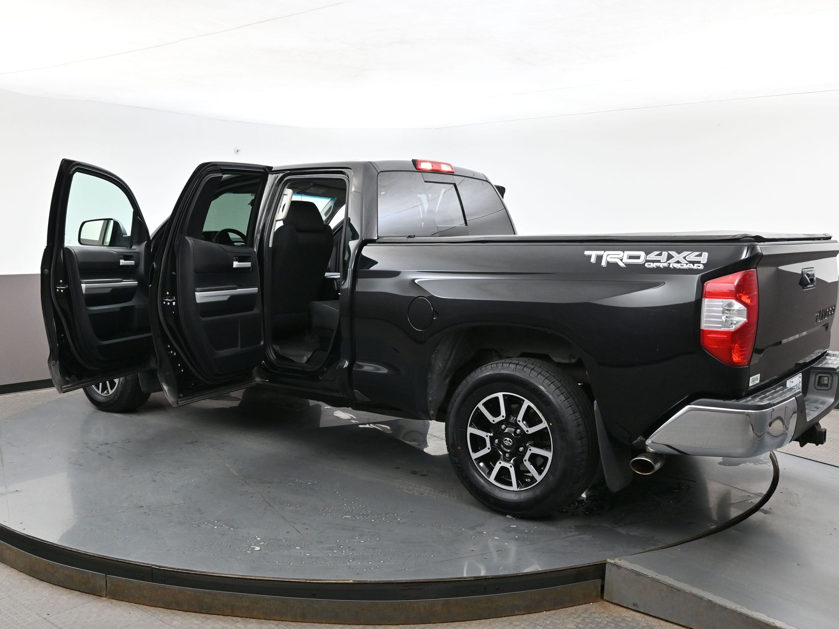 2016 Toyota Tundra 