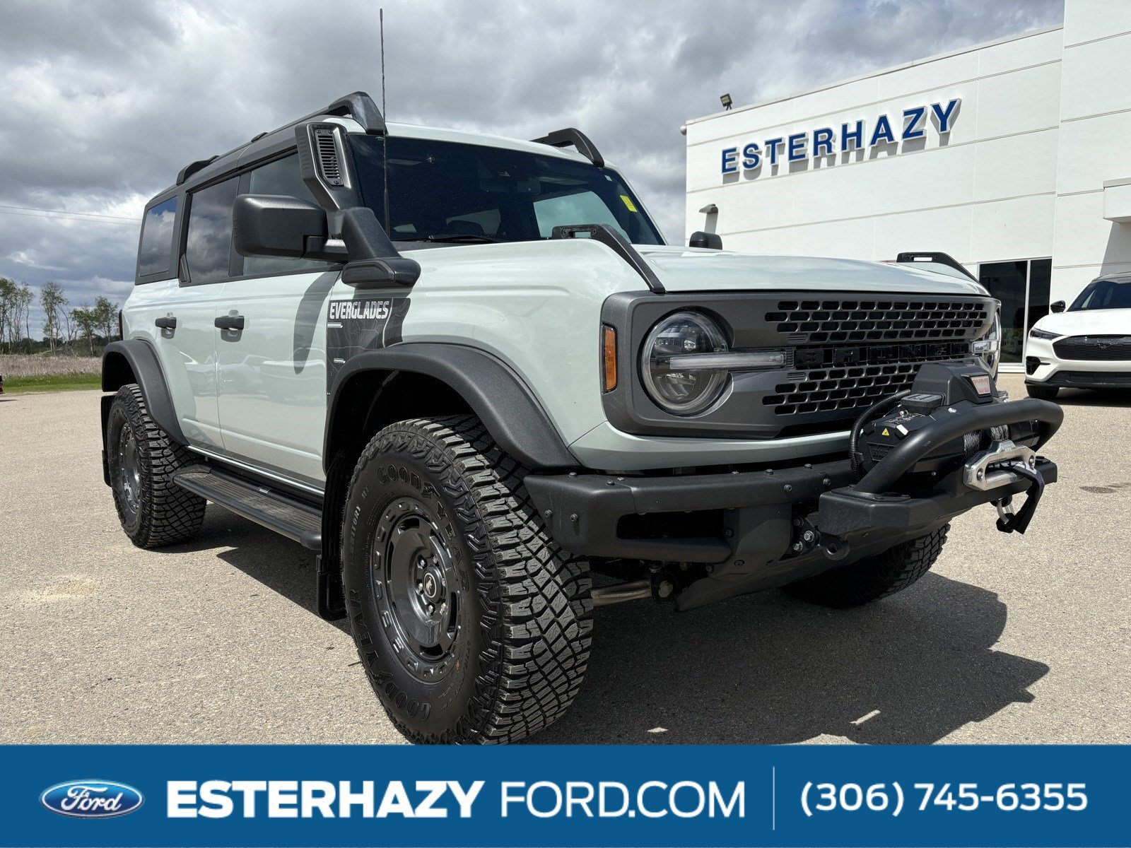 2023 Ford Bronco Everglades | CONNECTED NAV | FORD PASS | HARD TOP