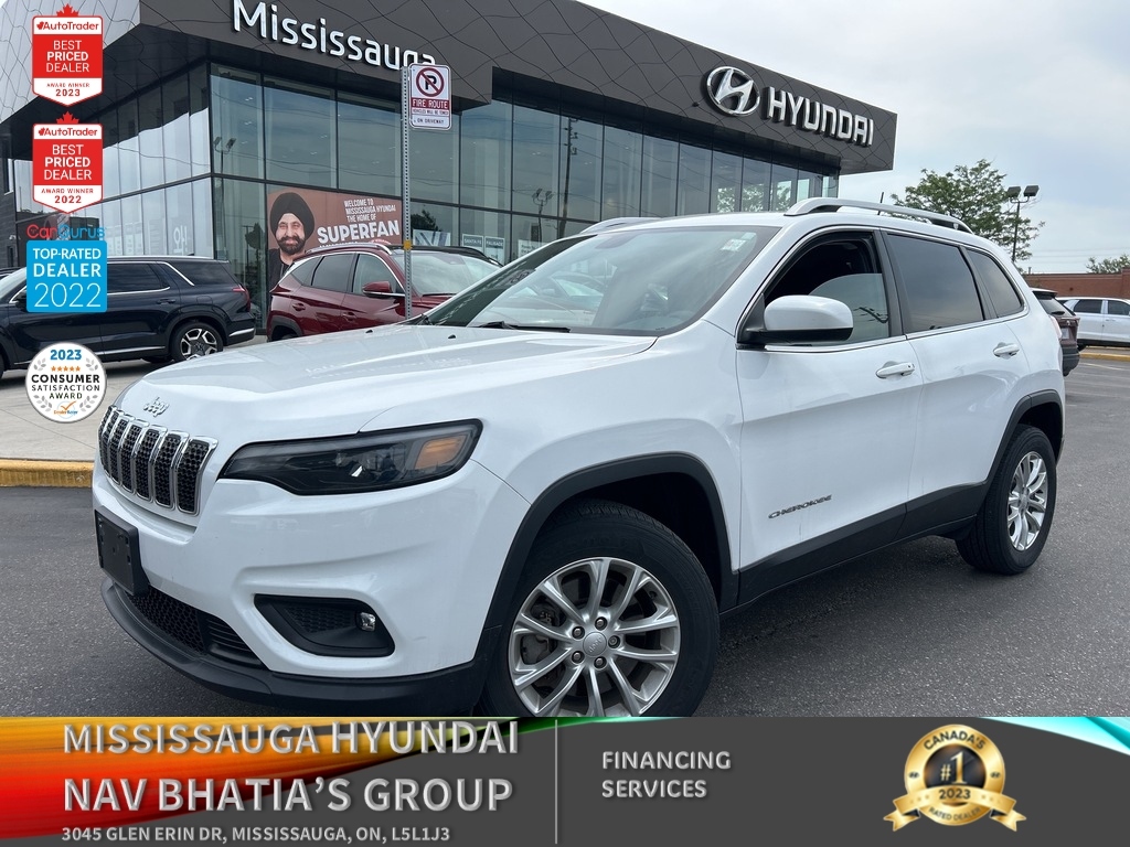 2019 Jeep Cherokee North | 4x4 | Clean Carfax | Rear Cam | One owner 
