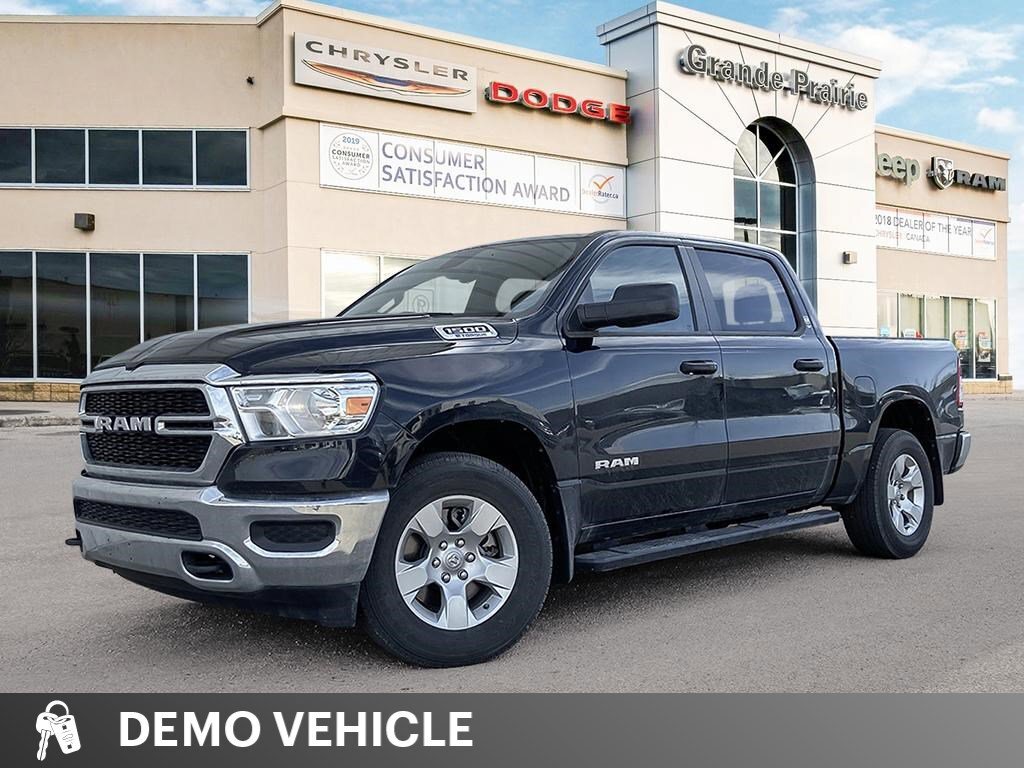 2022 Ram 1500 Tradesman | SXT Appearance | Camera