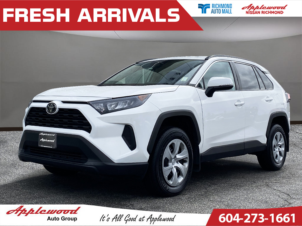2019 Toyota RAV4 LE FWD - Local, 178-Point Safety Inspection!