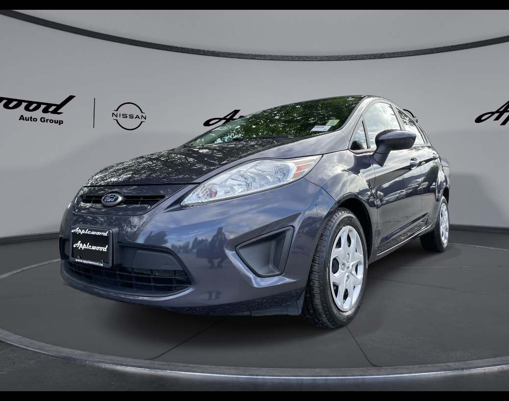 2013 Ford Fiesta SE - No Accidents, 178-Point Safety Inspection!