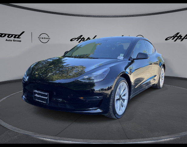 2022 Tesla Model 3 RWD - Extra Set of Tires, Upgraded Wheels, No PST!