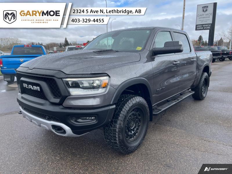 2019 Ram 1500 Rebel  Low Mileage! Sunroof, Blind Spot and Cross 