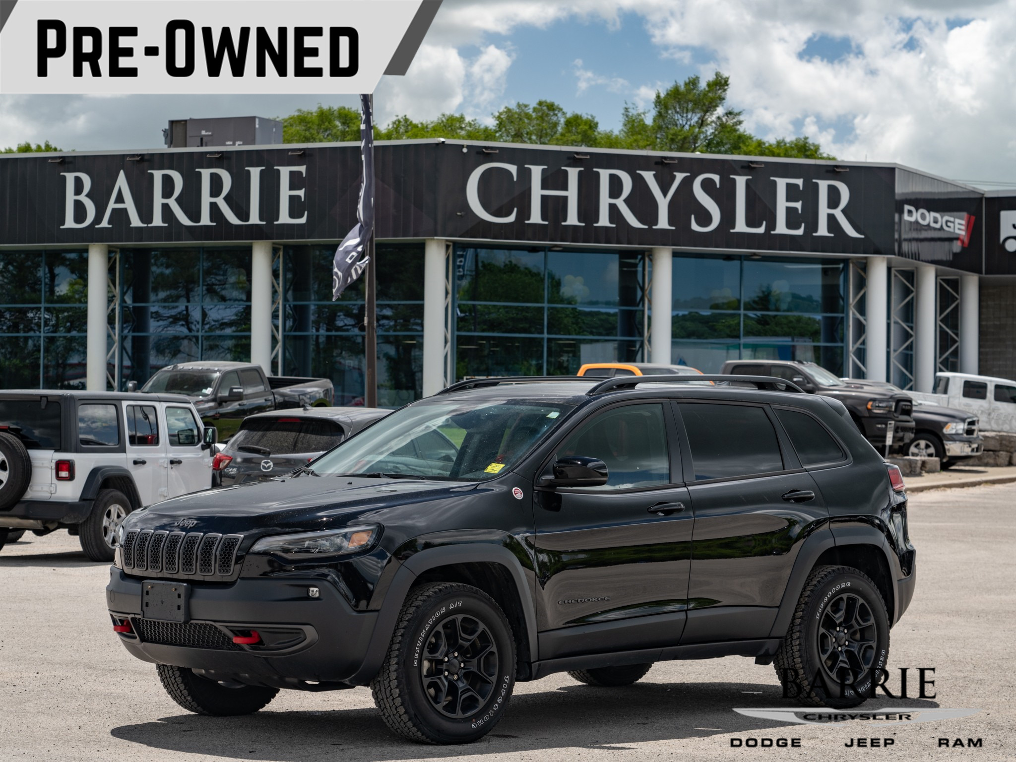 2022 Jeep Cherokee DEALER DEMO | TRAILER TOW GROUP | 8.4 DISPLAY WITH
