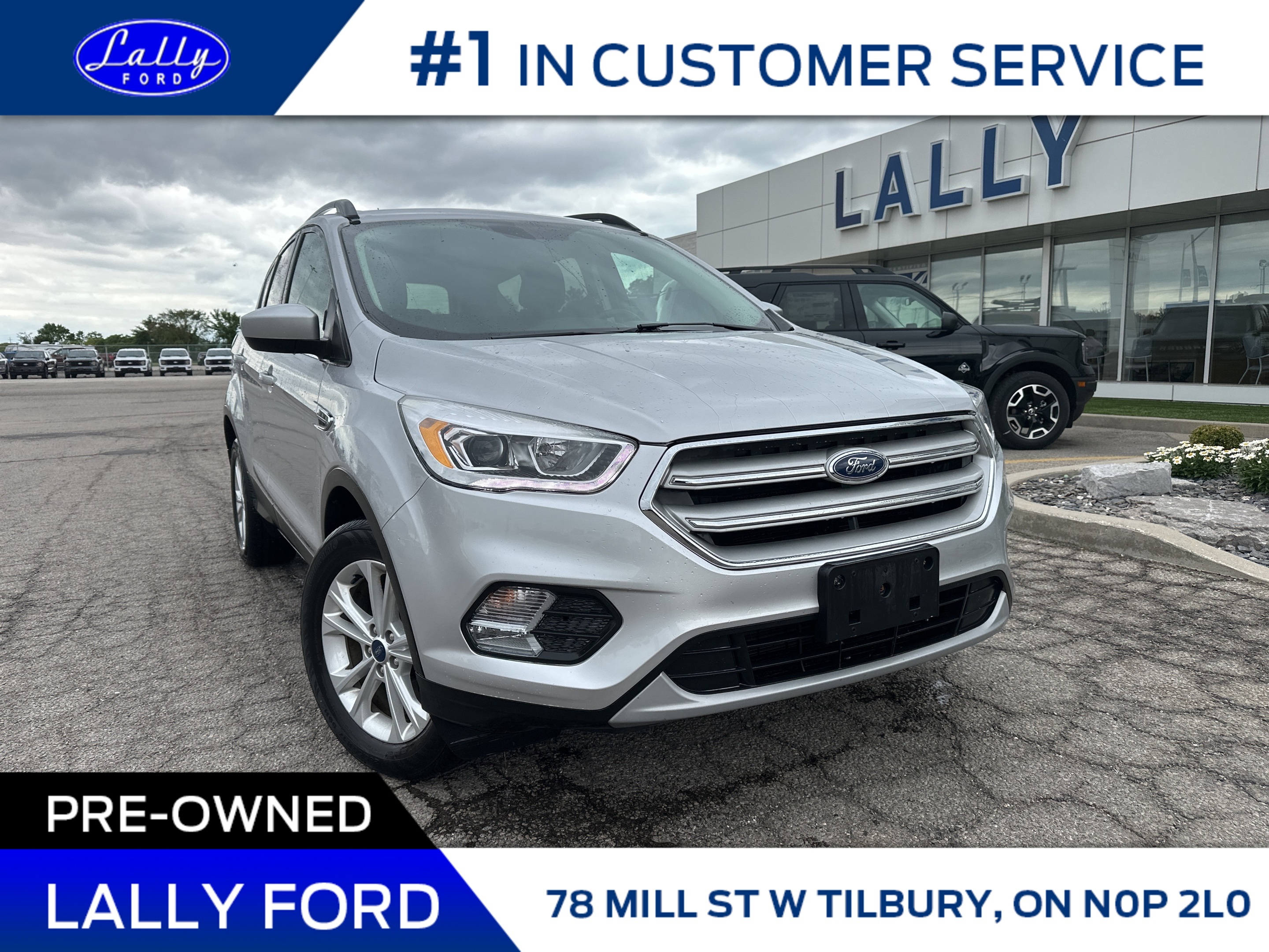 2018 Ford Escape SEL, Leather, AWD, Low Km’s!!