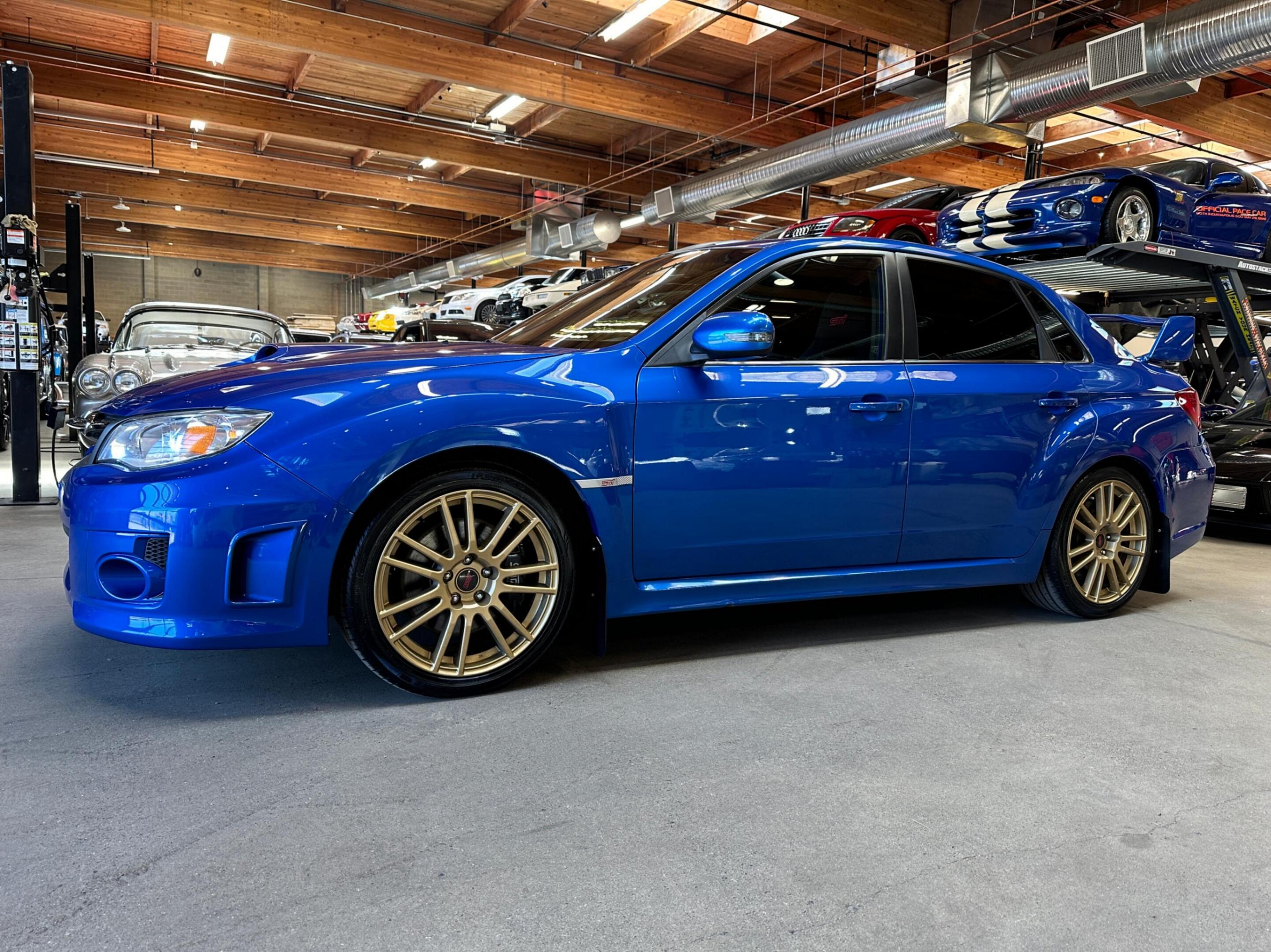 2013 Subaru WRX 4dr Sdn STI w/Tech Pkg