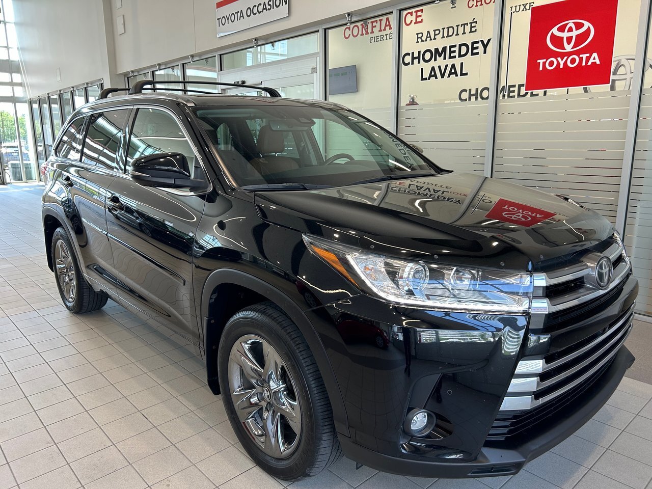 2019 Toyota Highlander Hybrid Limited AWD 7 Places Toit Pano Cuir GPS Cam