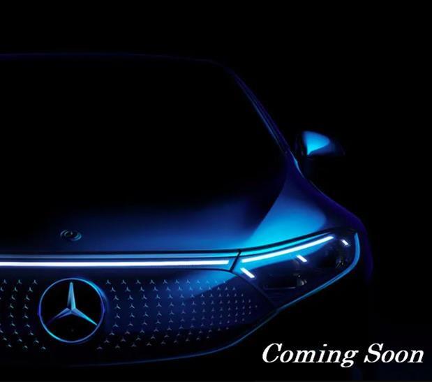 2022 Mercedes-Benz GLC300 4MATIC - Night - Premium Plus - Heated Wheel