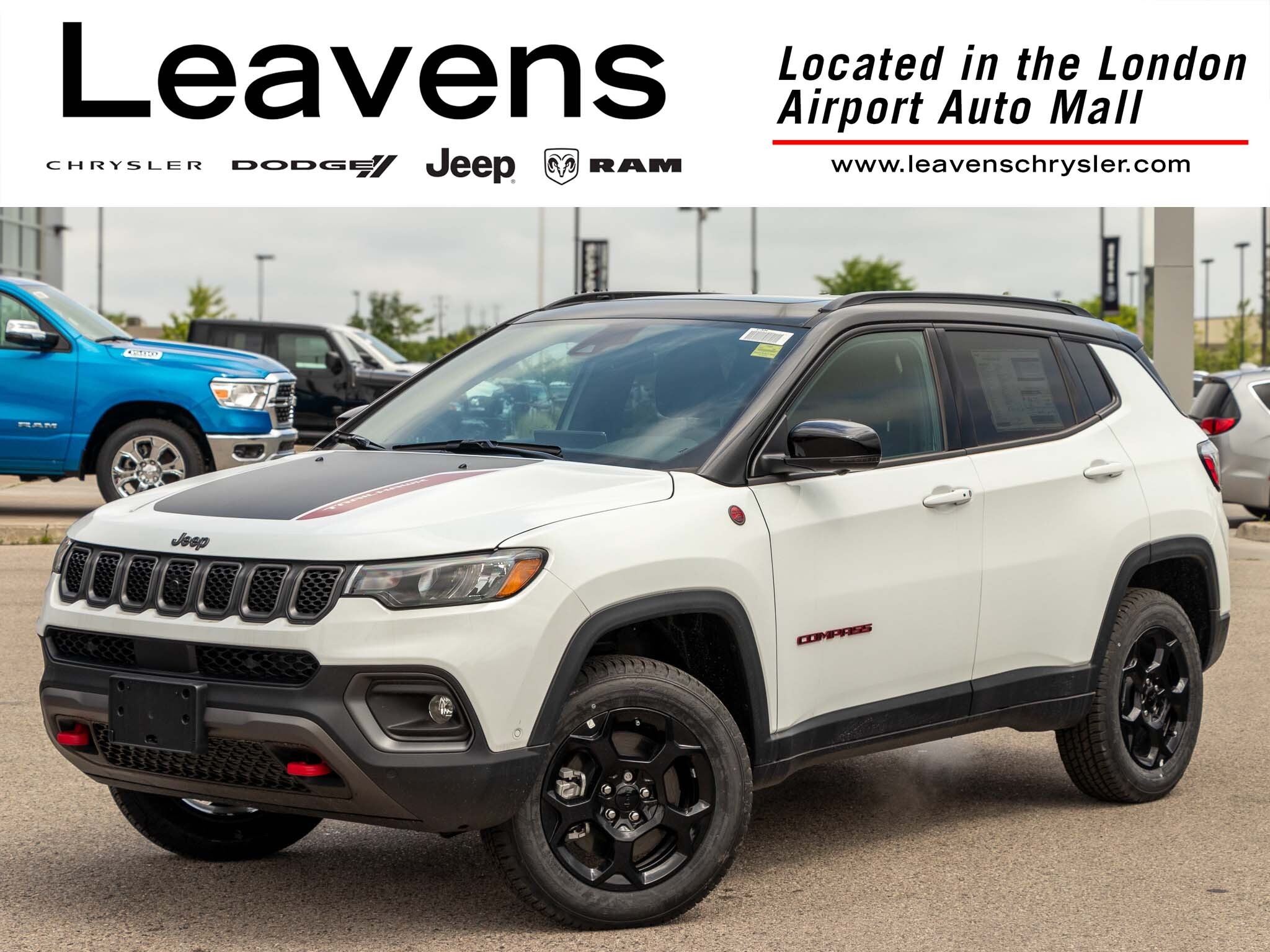2024 Jeep Compass Trailhawk HEATED SEATS | TWO TONE | SUNROOF | LEAT