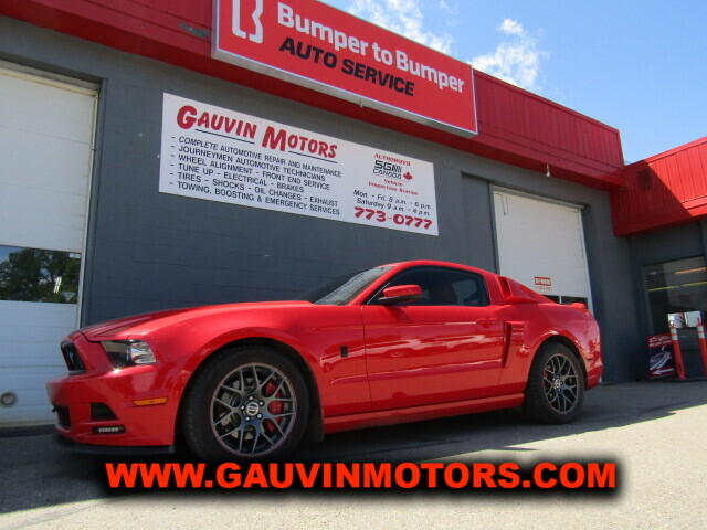 2014 Ford Mustang GT Premium 5.0 L 420 hp Loaded, Wow! 